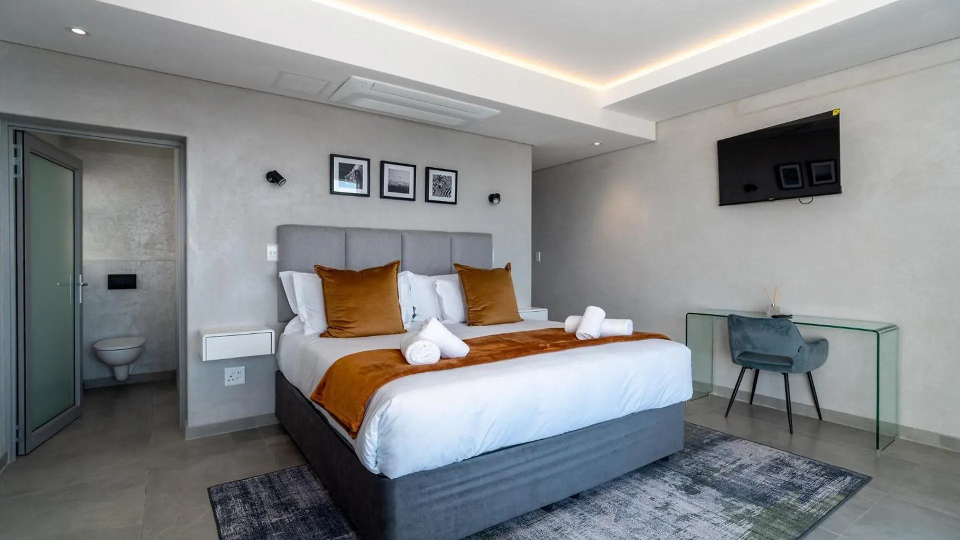 Luxury Surfer'S Corner Suite With Ocean Views Simonʼs Town Bed and Breakfast
