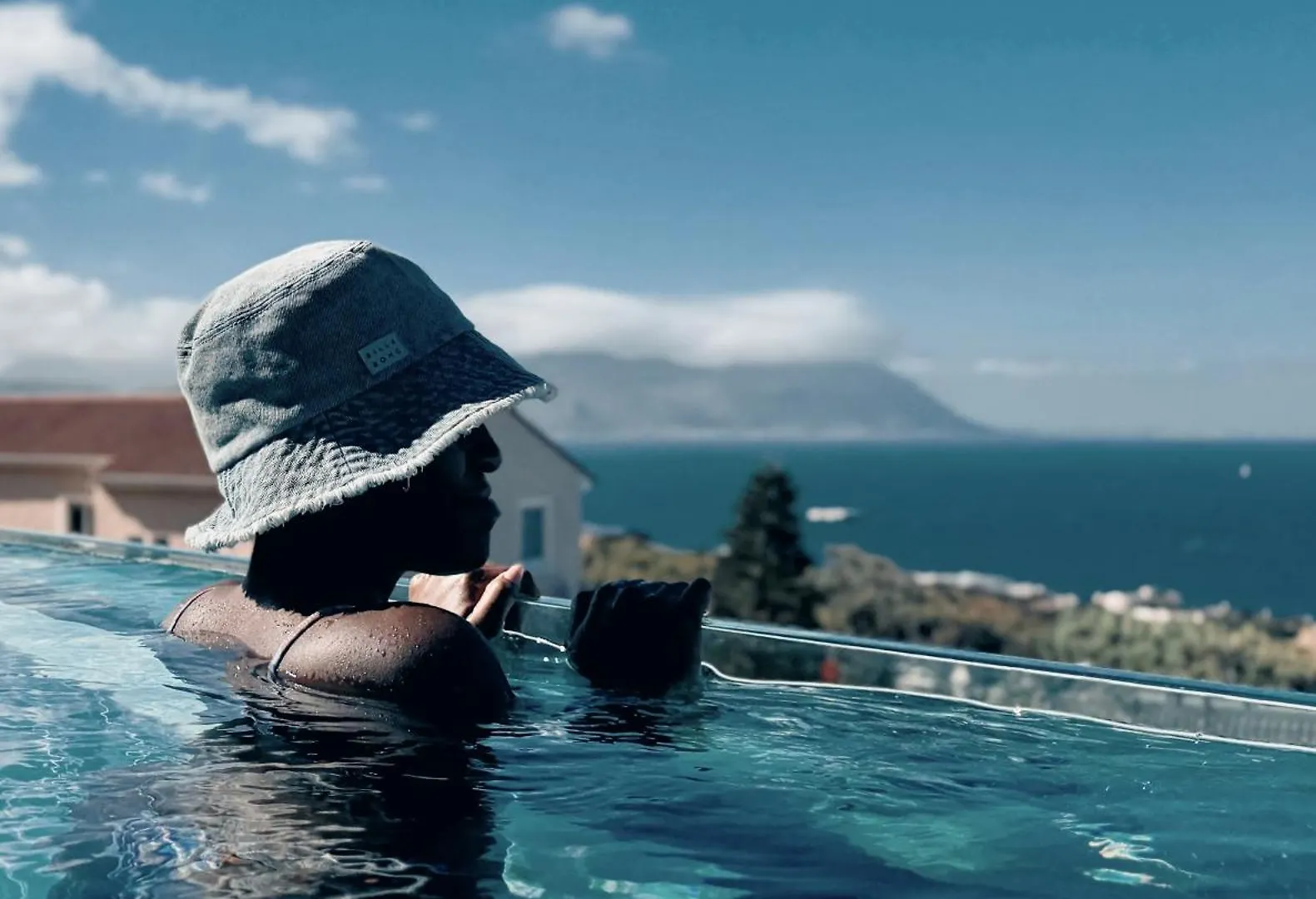 Bed and Breakfast Luxury Surfer'S Corner Suite With Ocean Views Simonʼs Town